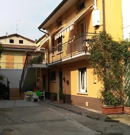 Casa Emy アパート